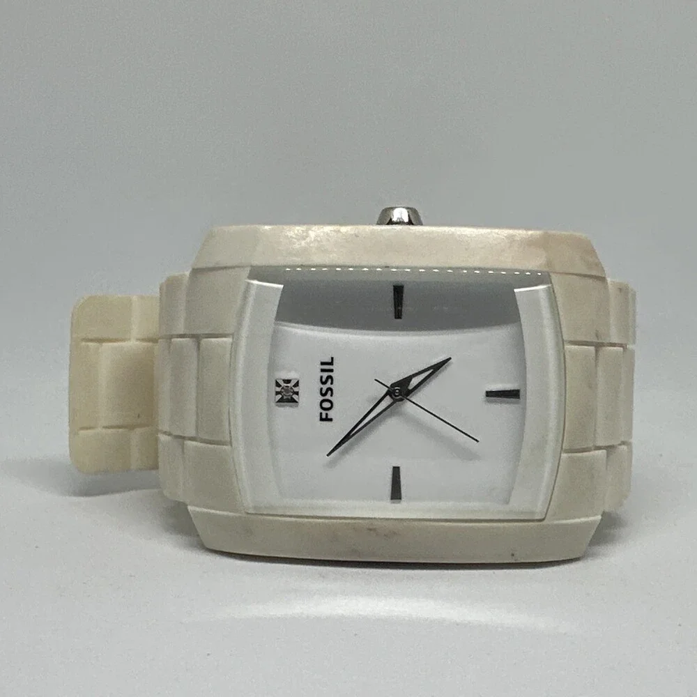 Fossil FS4603 Men's White Silicone Straps Analog Dial Quartz Wristwatch HME573